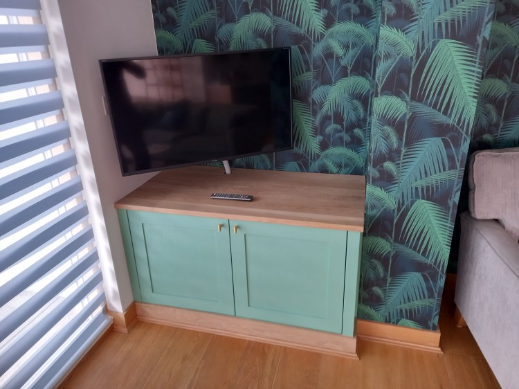 Handcrafted Cabinetry Carpenter in Cornwall. Based in Truro - Kentrewi Woodwork