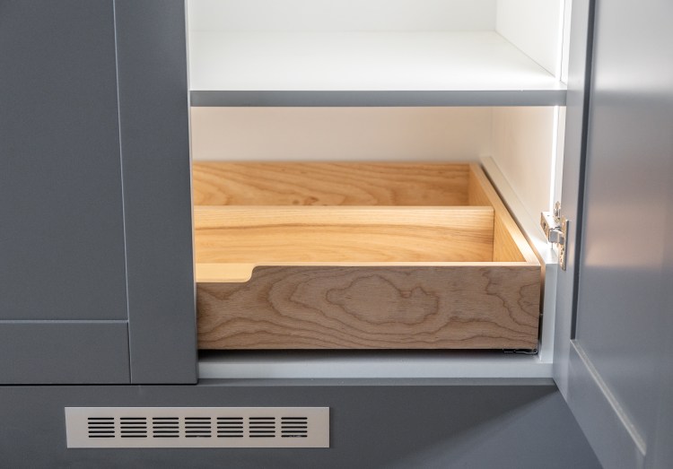 bespoke cabinet built in fitted wardrobe cornwall carpentry joinery storage