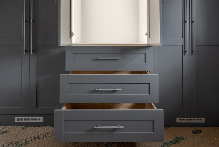 bespoke cabinet built in fitted wardrobe cornwall carpentry joinery storage